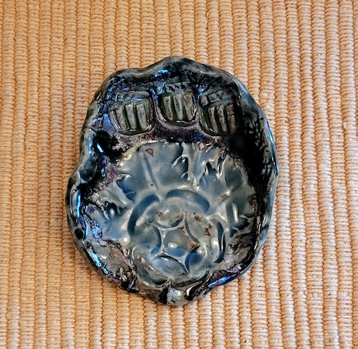 Click to view detail for SL-569 Spoon Rest, Porcelain, Blue Glaze $11